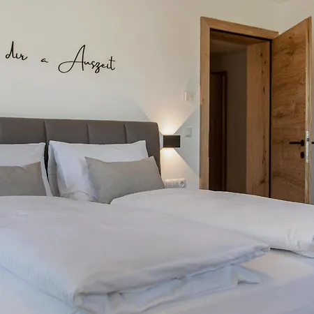 Apartment M I